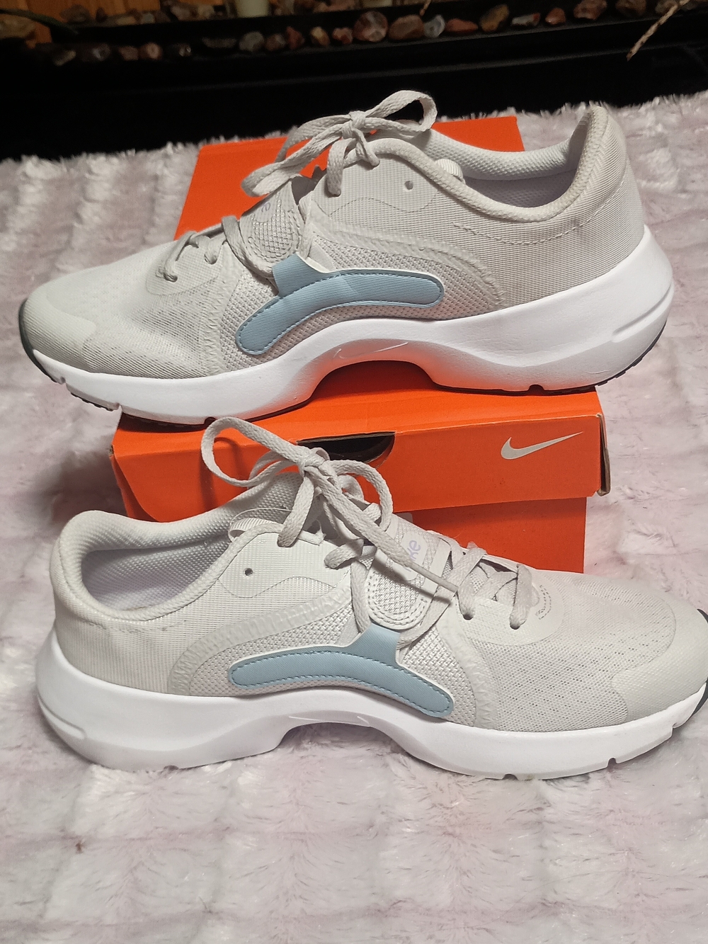 NIB Nike In-Season TR 13 Women's Light Gray and Pale Blue Training Sneakers 9